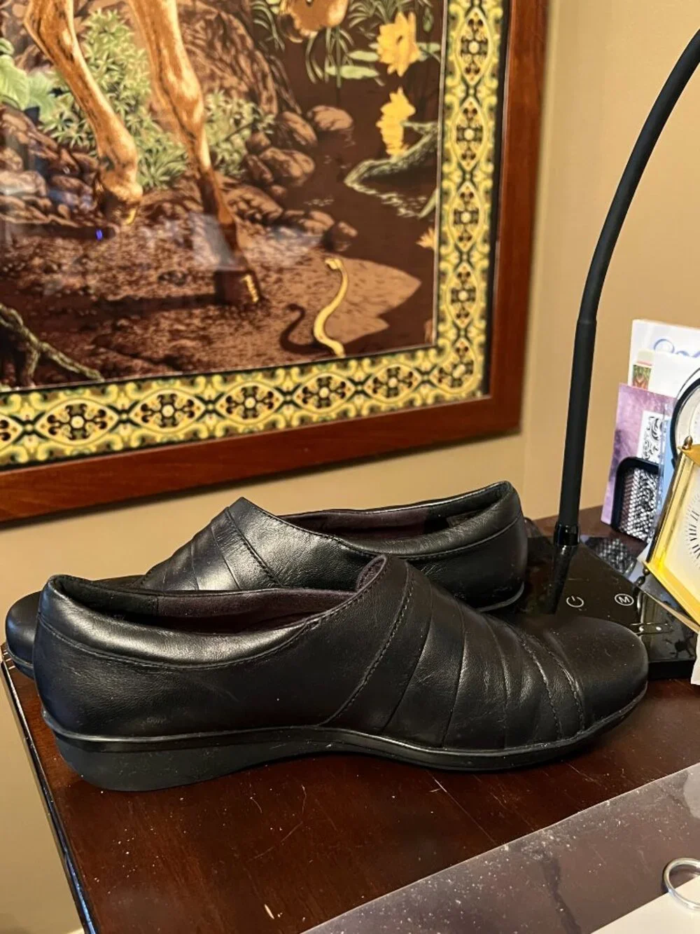 Clarks Womens Casual Comfort Black Leather Slip On Shoes Size 8.5W
